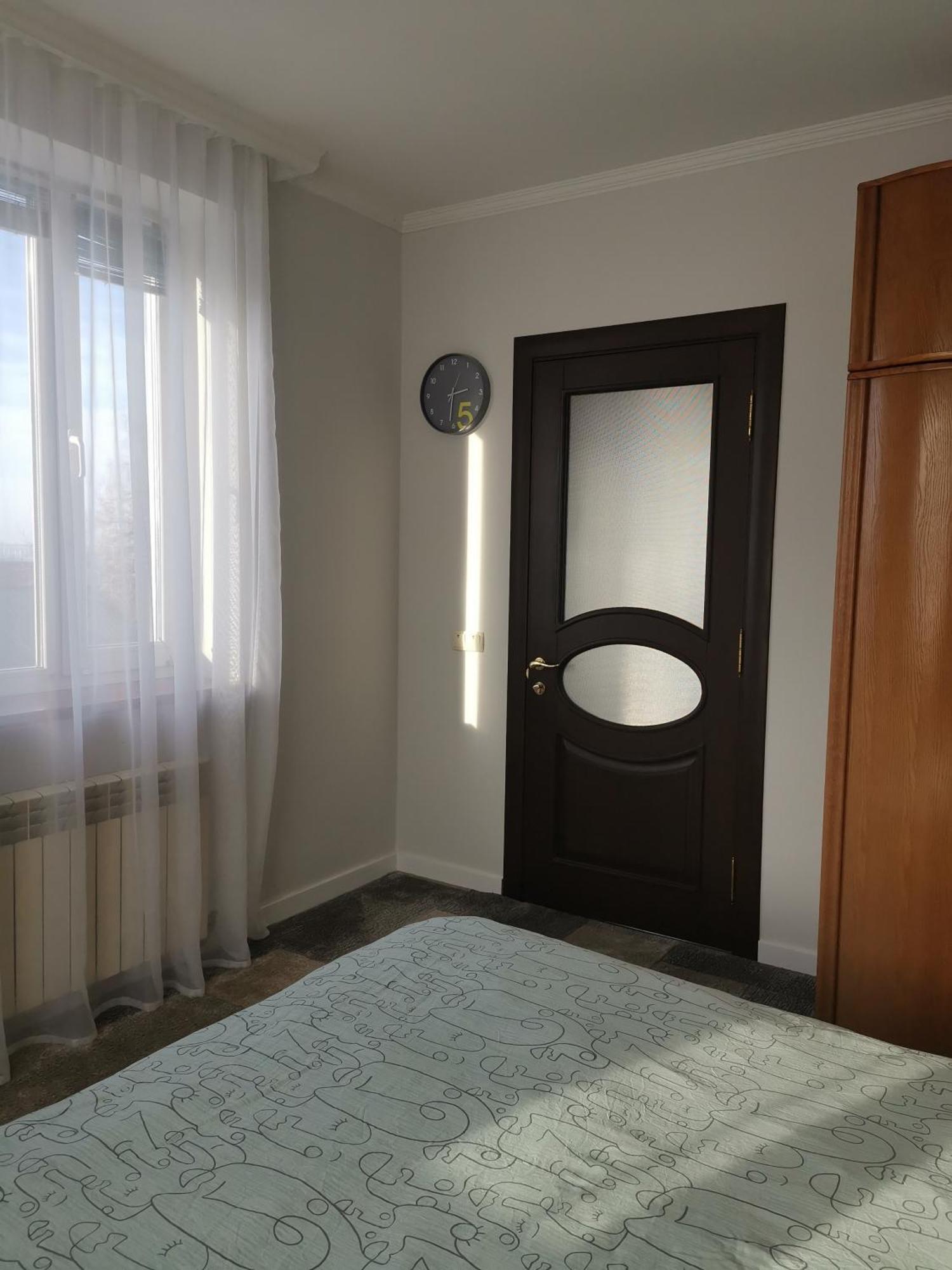 приватний будинок в миколаєві з гаражем Private House In With Garage *
