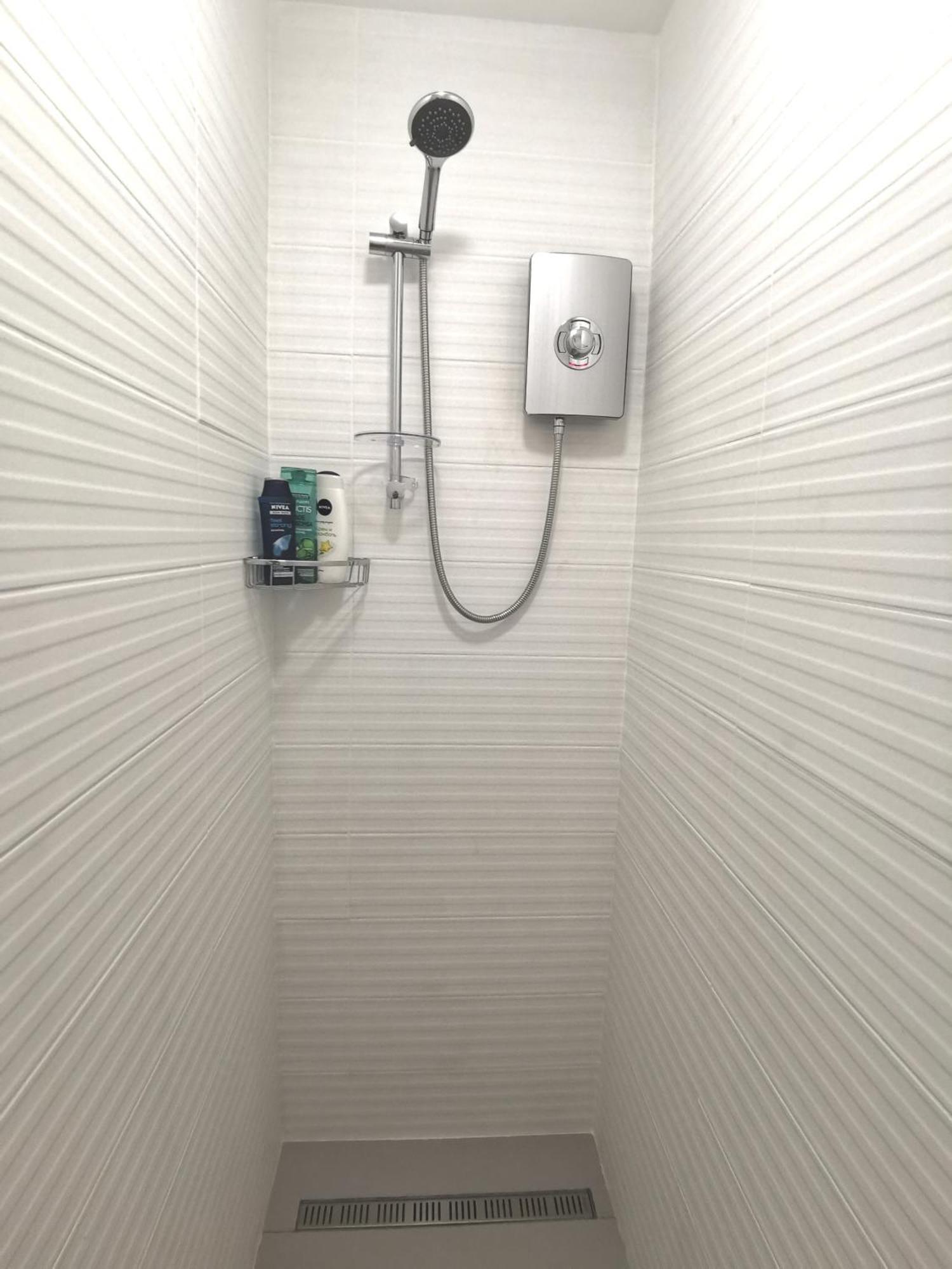 приватний будинок в миколаєві з гаражем Private House In With Garage